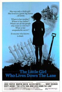 دانلود فیلم The Little Girl Who Lives Down the Lane 197610480-1642955033